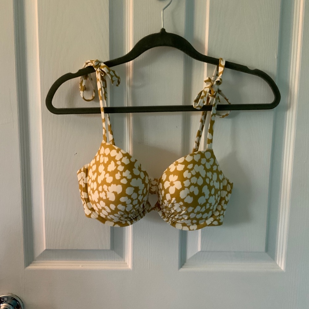 Aerie Yellow Hawaiian Push Up Two Piece